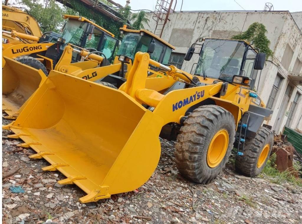 Komatsu WA 320-5 輪胎式裝載機