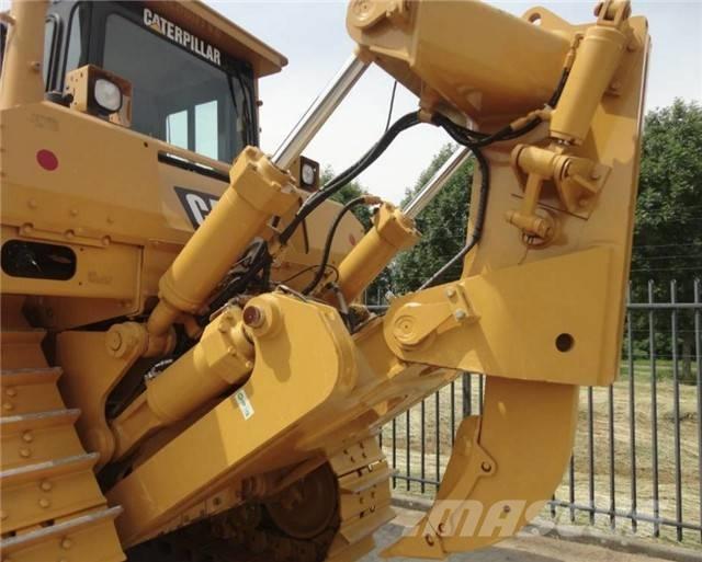 CAT D 8 R 履帶推土機