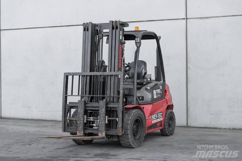 Manitou MI 30 D 柴油卡車
