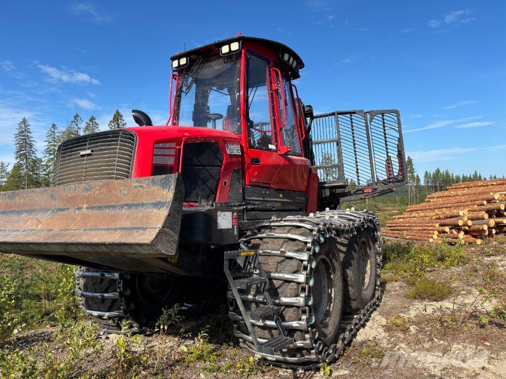 Komatsu 895 集運機