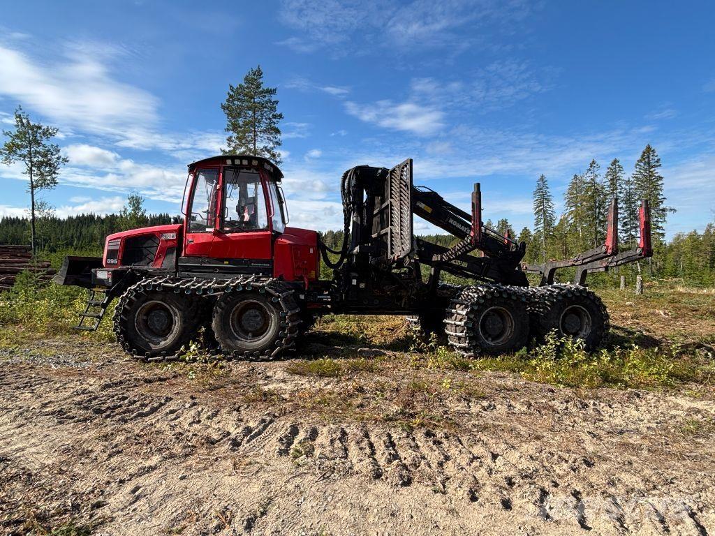 Komatsu 895 集運機
