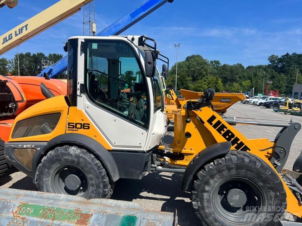 Liebherr L 506 輪胎式裝載機