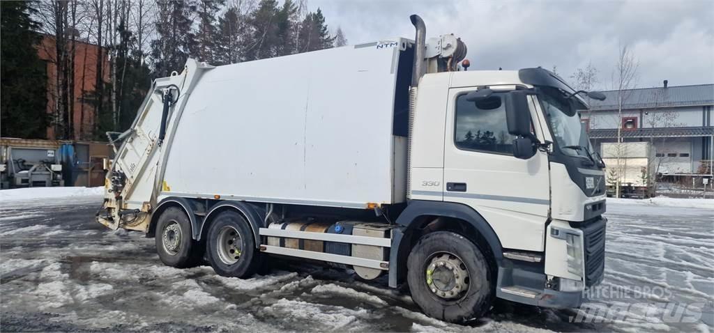Volvo FM330 垃圾車