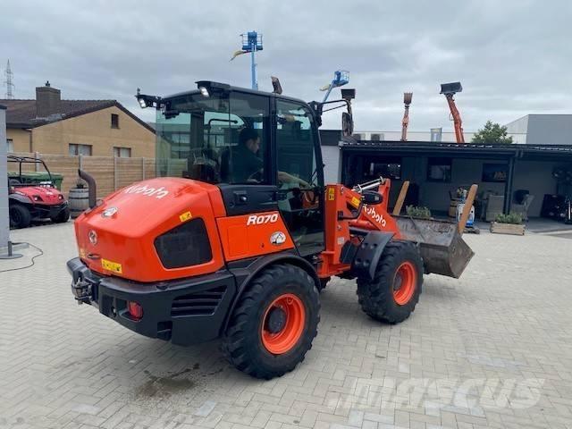 Kubota R 070 輪胎式裝載機