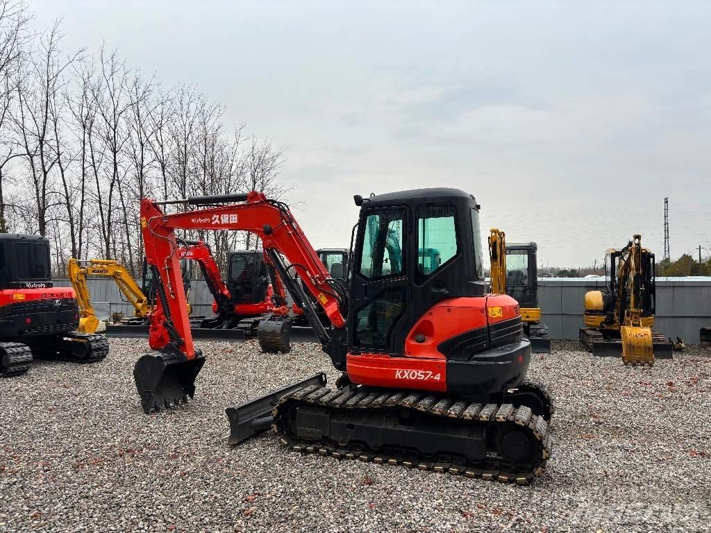 Kubota KX 057 小型挖土機/掘鑿機<7t(小型挖掘機)