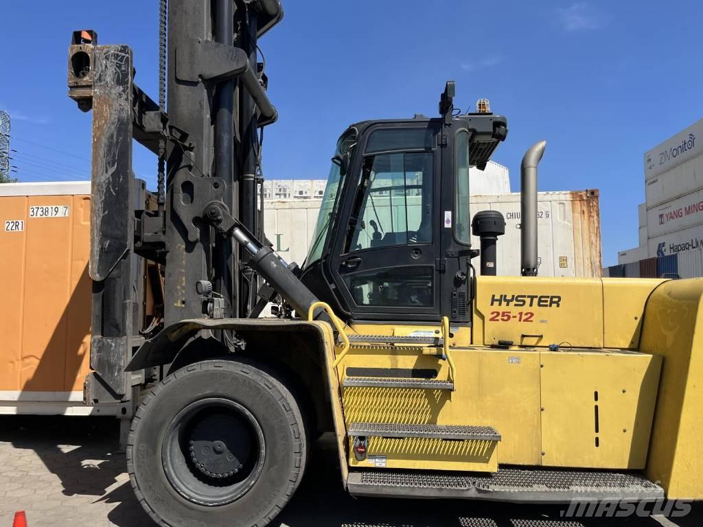 Hyster H25XM-12 貨櫃搬運機