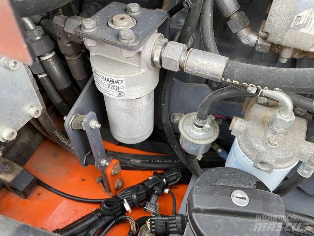 Hamm HD 12 VV 雙輪滾壓機