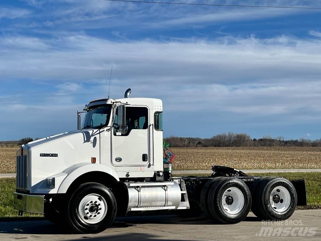 Kenworth T 800 曳引機組件