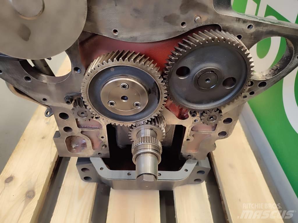 Zetor Z1305 engine 引擎/發動機