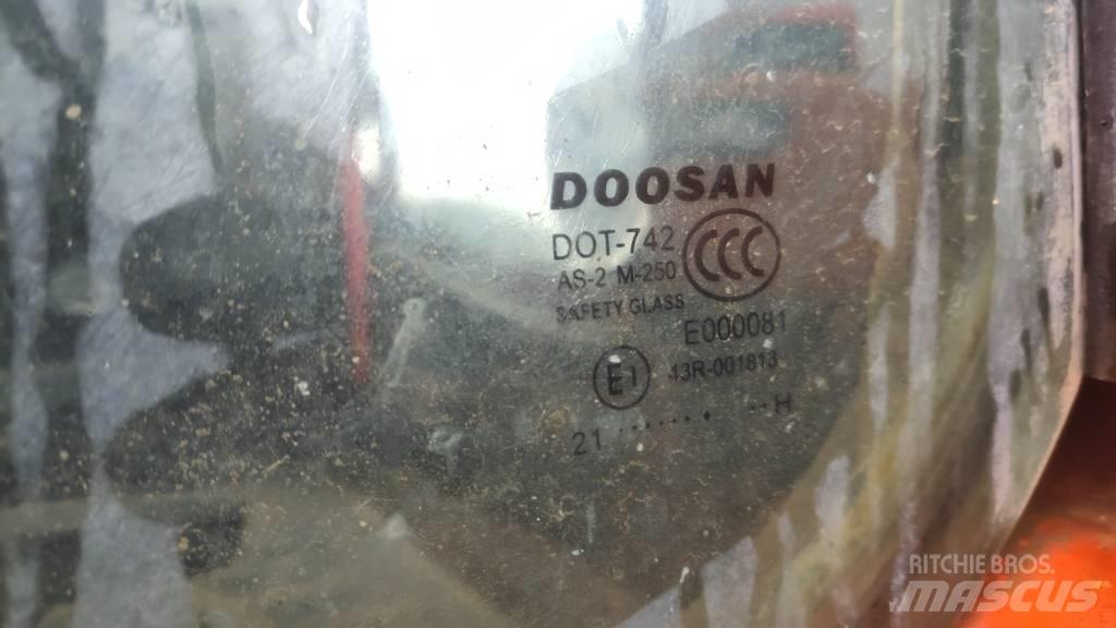 Doosan DX225LC-9C 履帶式 挖土機/掘鑿機/挖掘機
