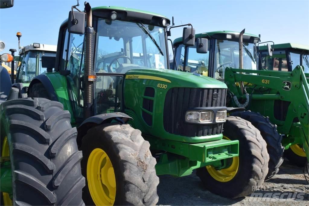 John Deere 6330 曳引機
