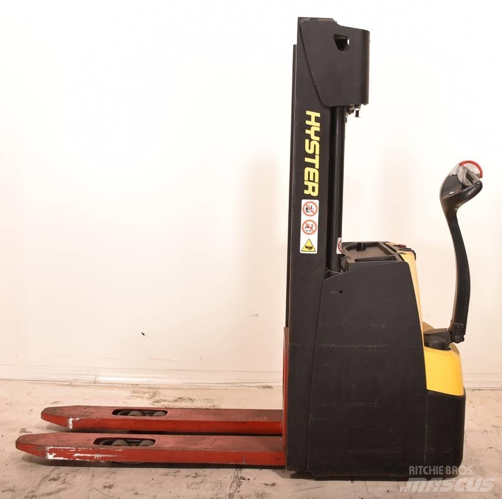 Hyster S1.4 行走控制式堆積機
