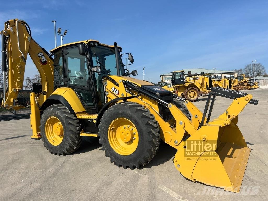 CAT 444 反鏟裝載機