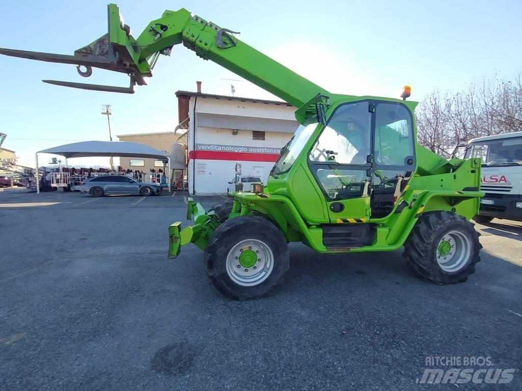 Merlo 38.14 伸縮臂操作車
