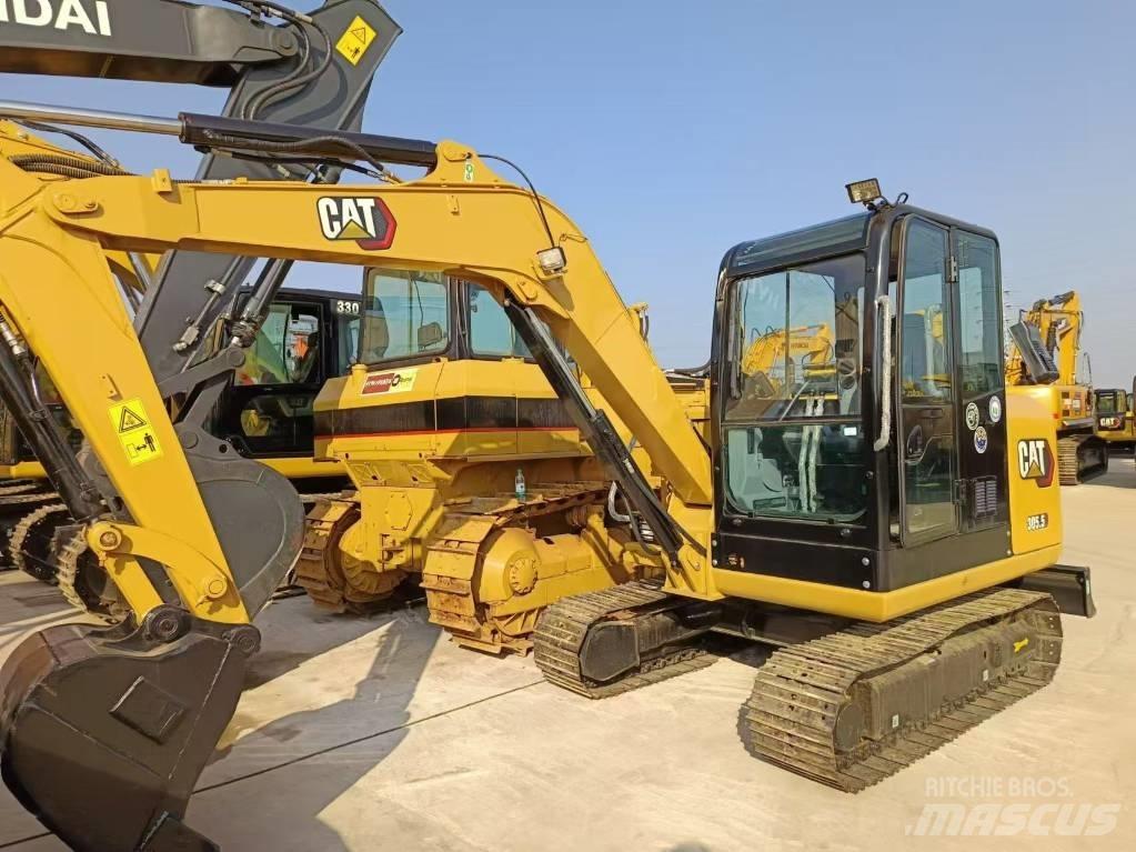 CAT 305.5 小型挖土機/掘鑿機<7t(小型挖掘機)