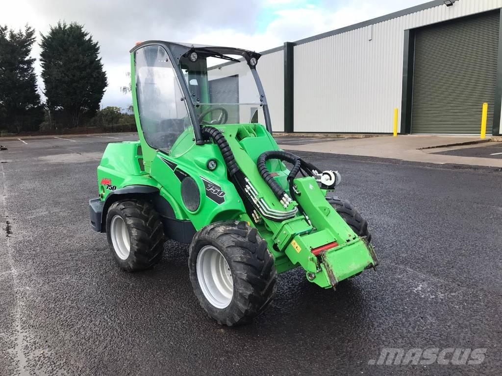 Avant 750 多功能裝載機