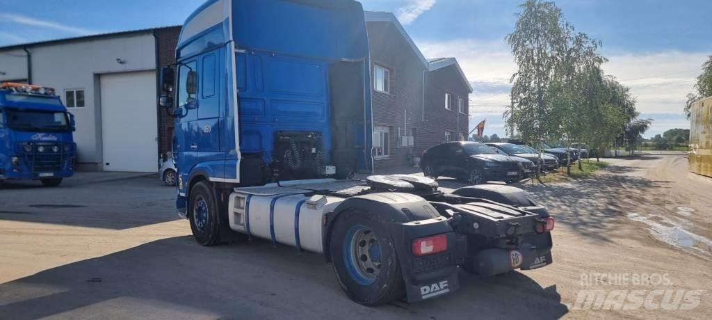 DAF XF 450 曳引機組件