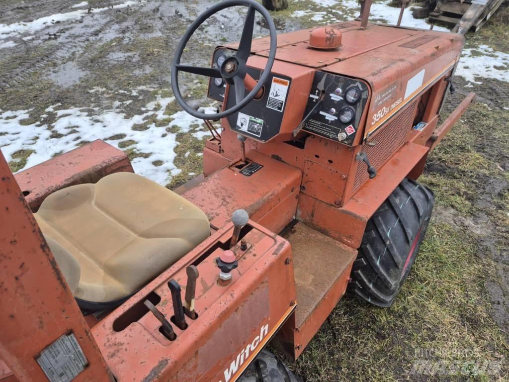 Ditch Witch 350 SX 掘溝機