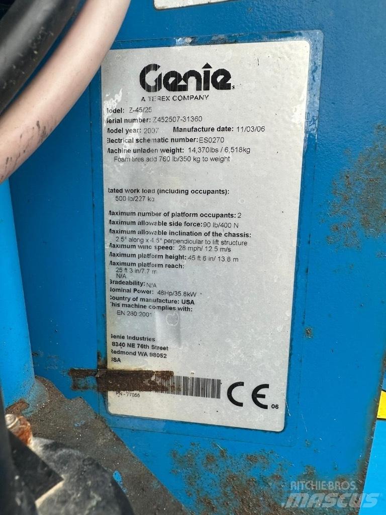 Genie Z 45/22 曲臂高空作業車