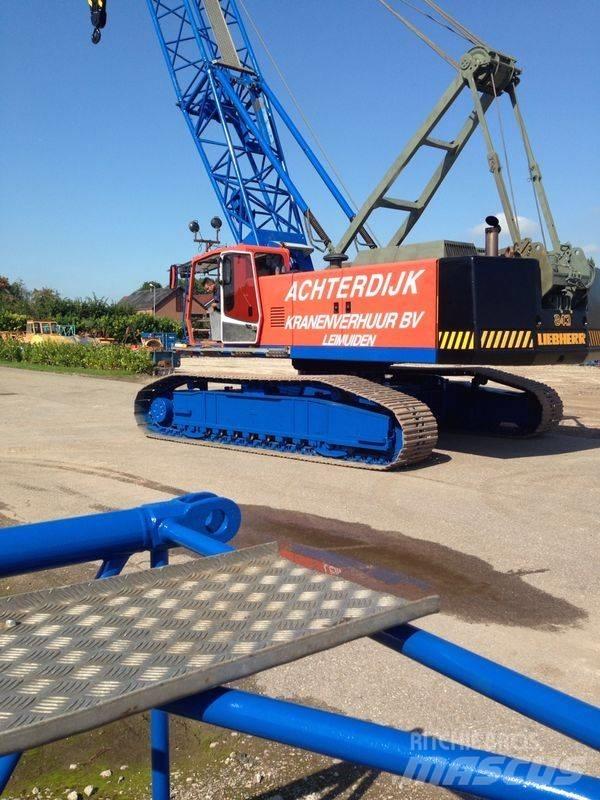 Liebherr 843 HS 履帶式起重機