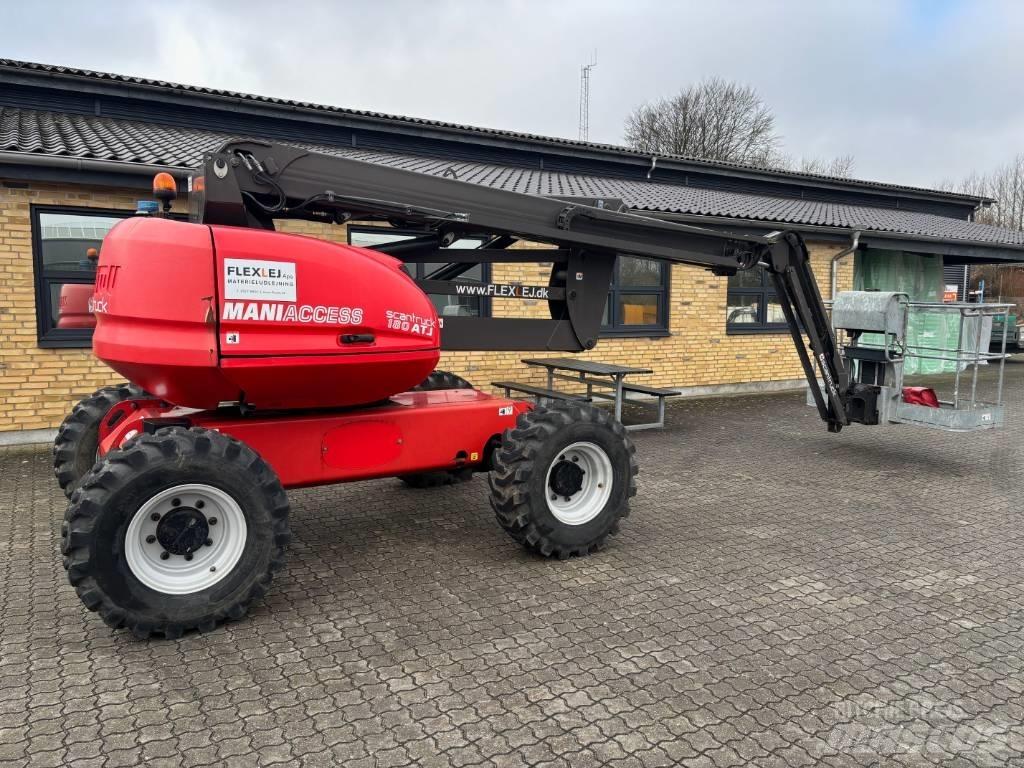 Manitou 180 ATJ 曲臂高空作業車