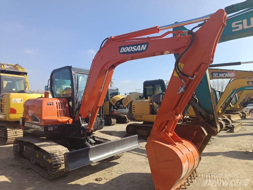 Doosan DX60-9C 履帶式 挖土機/掘鑿機/挖掘機