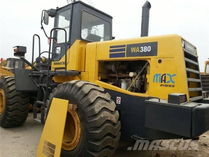 Komatsu WA 380-3 輪胎式裝載機