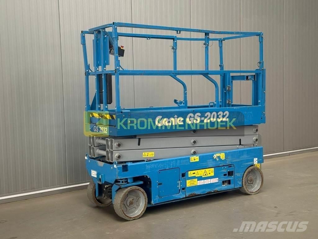 Genie GS 2032 剪式升降機