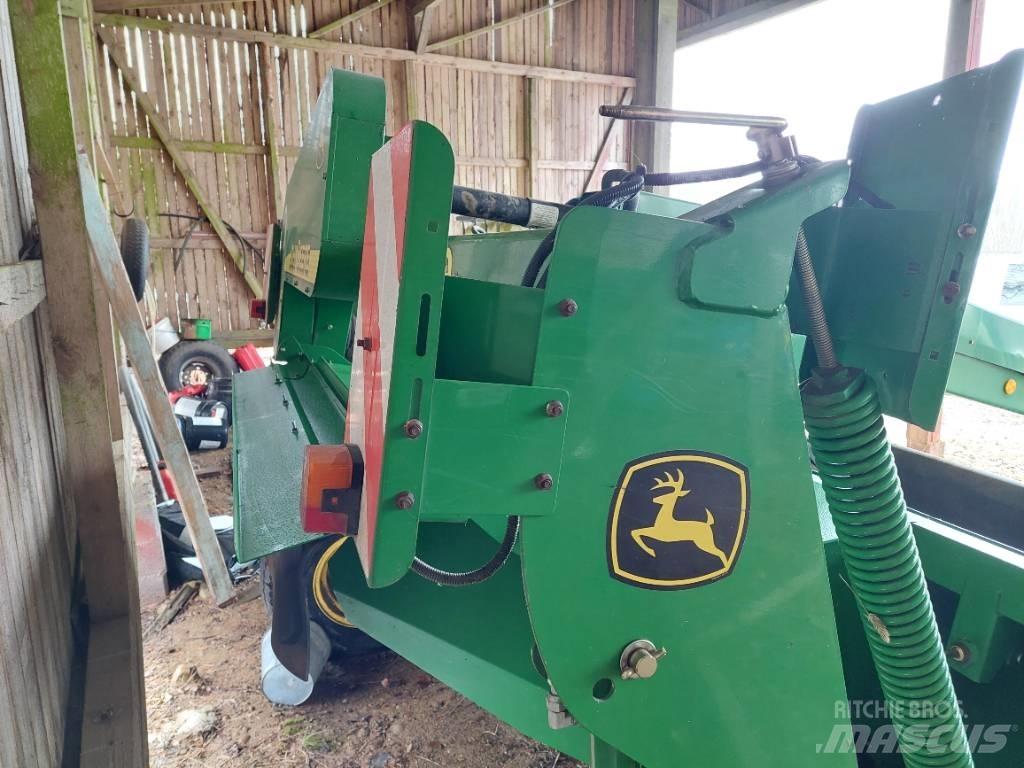 John Deere 730 割草調節裝置