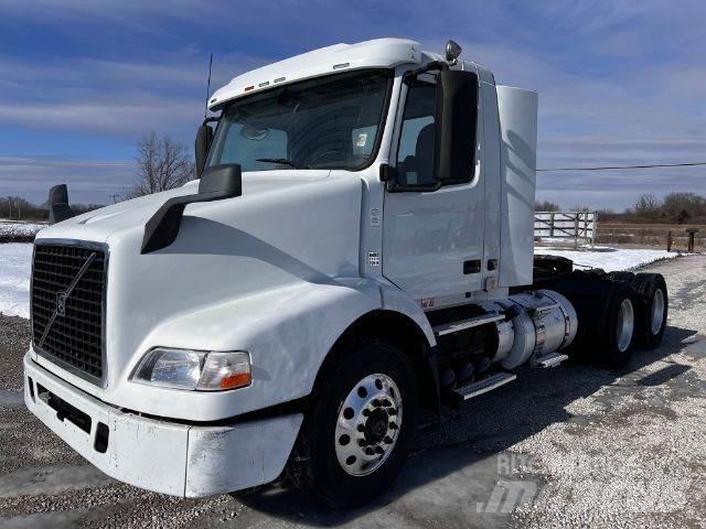 Volvo VNM 商用底盤車