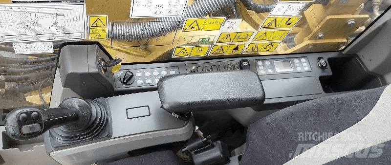CAT 326F 履帶式 挖土機/掘鑿機/挖掘機