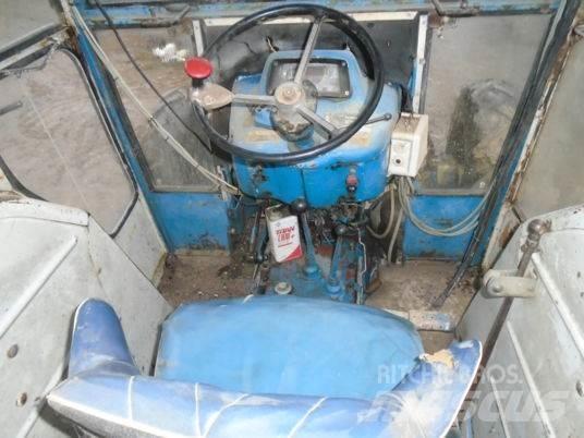 Ford 7600 7600 曳引機