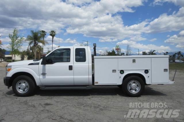 Ford F350 救援車