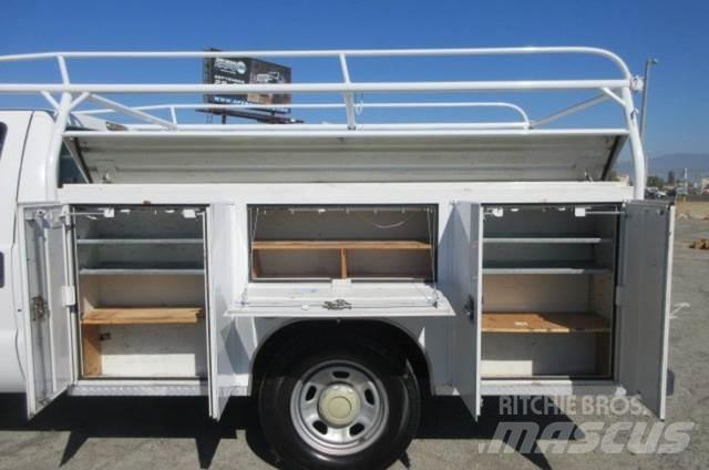 Ford F350 救援車