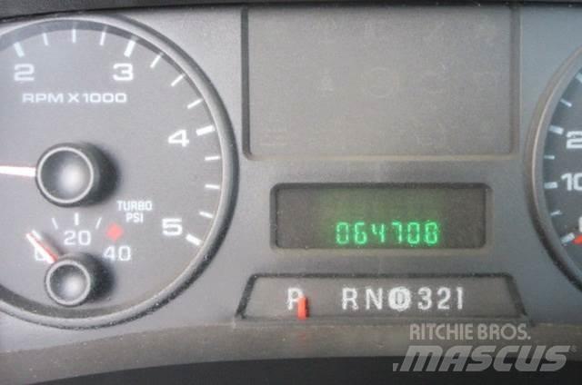 Ford F350 救援車