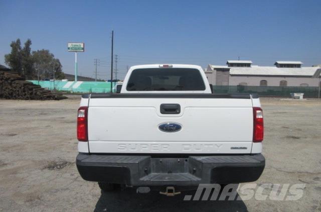 Ford F350 救援車