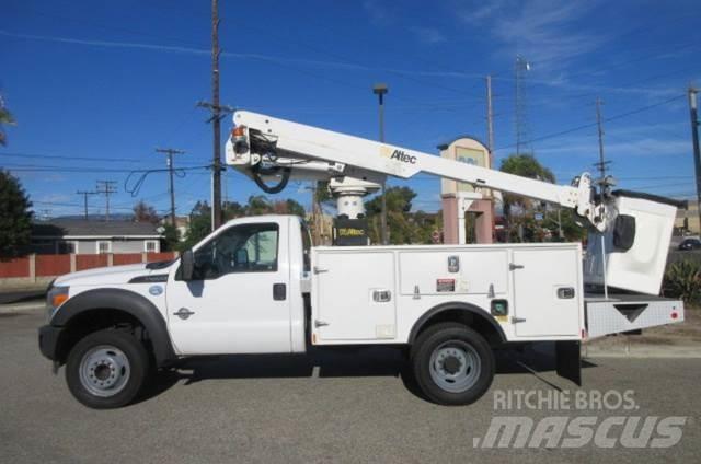 Ford F450 救援車