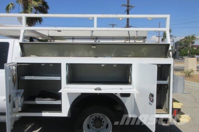 Ford F450 救援車