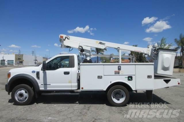 Ford F450 救援車