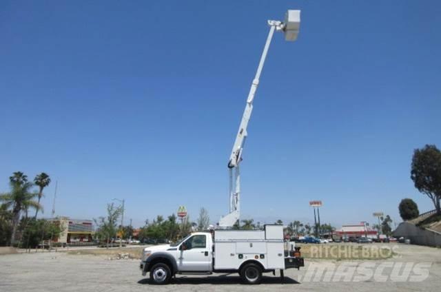 Ford F550 救援車