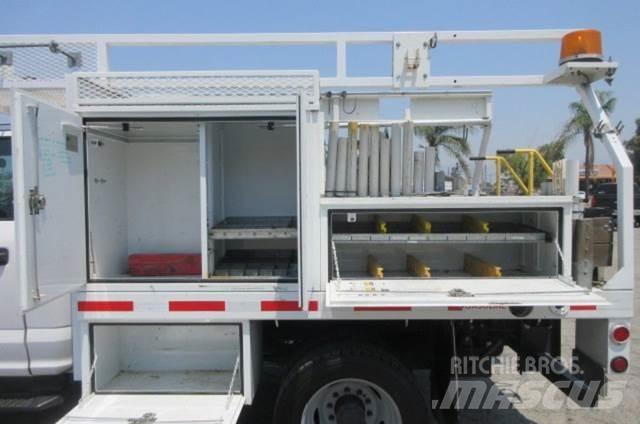 Ford F550 救援車
