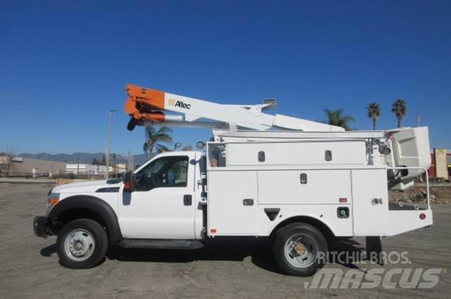 Ford F550 救援車
