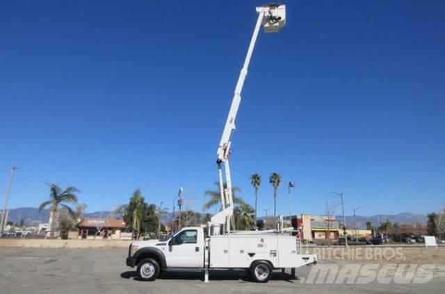 Ford F550 救援車
