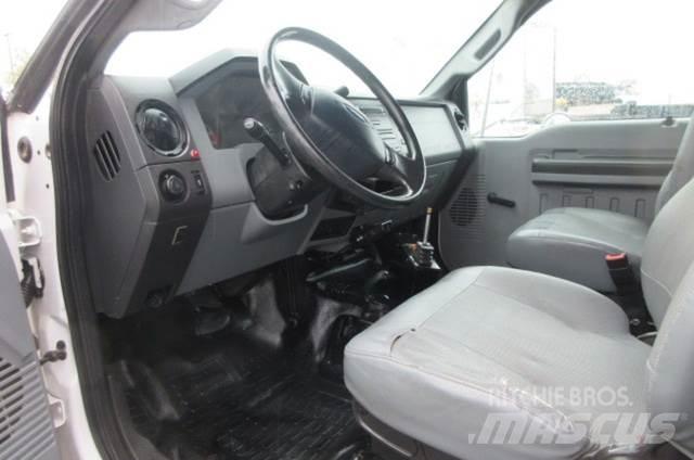 Ford F650 救援車
