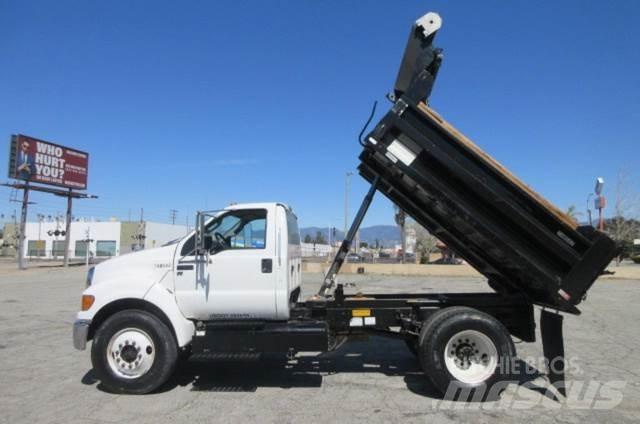Ford F650 救援車