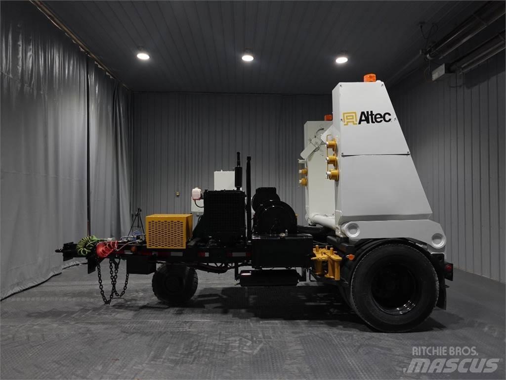 Altec AD108 地下錨索鑽裝車