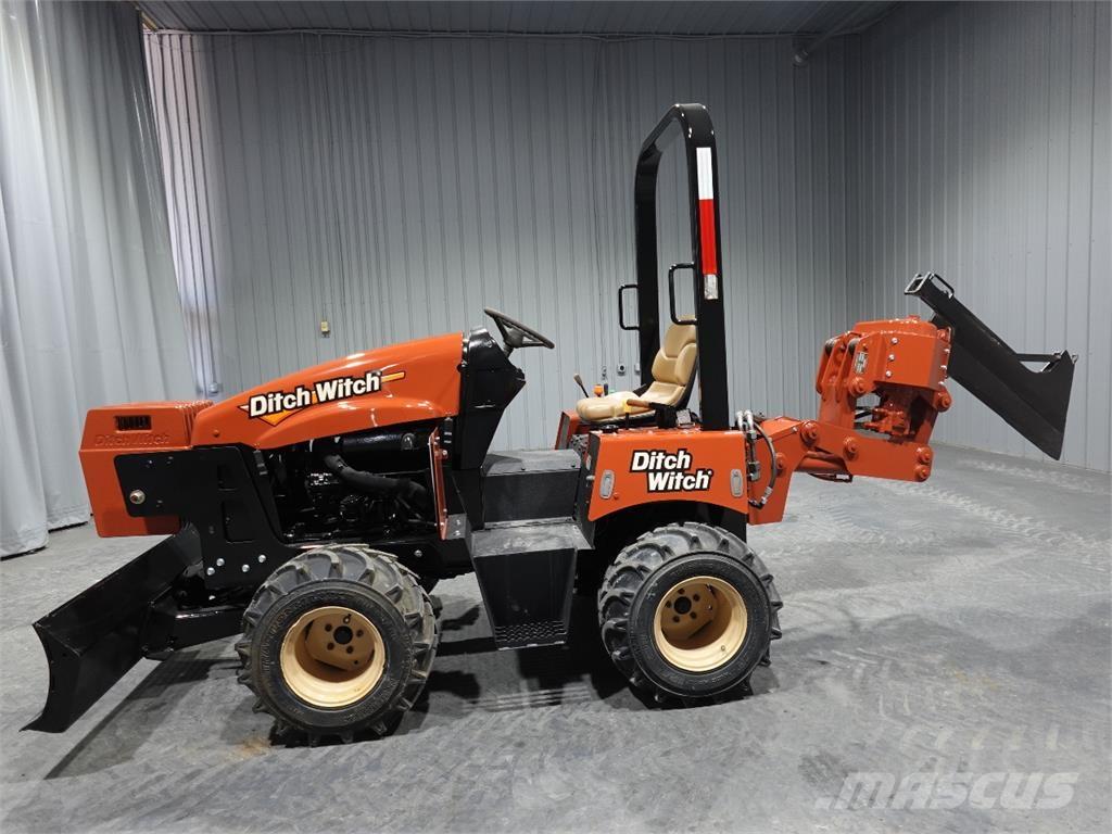 Ditch Witch rt40 掘溝機