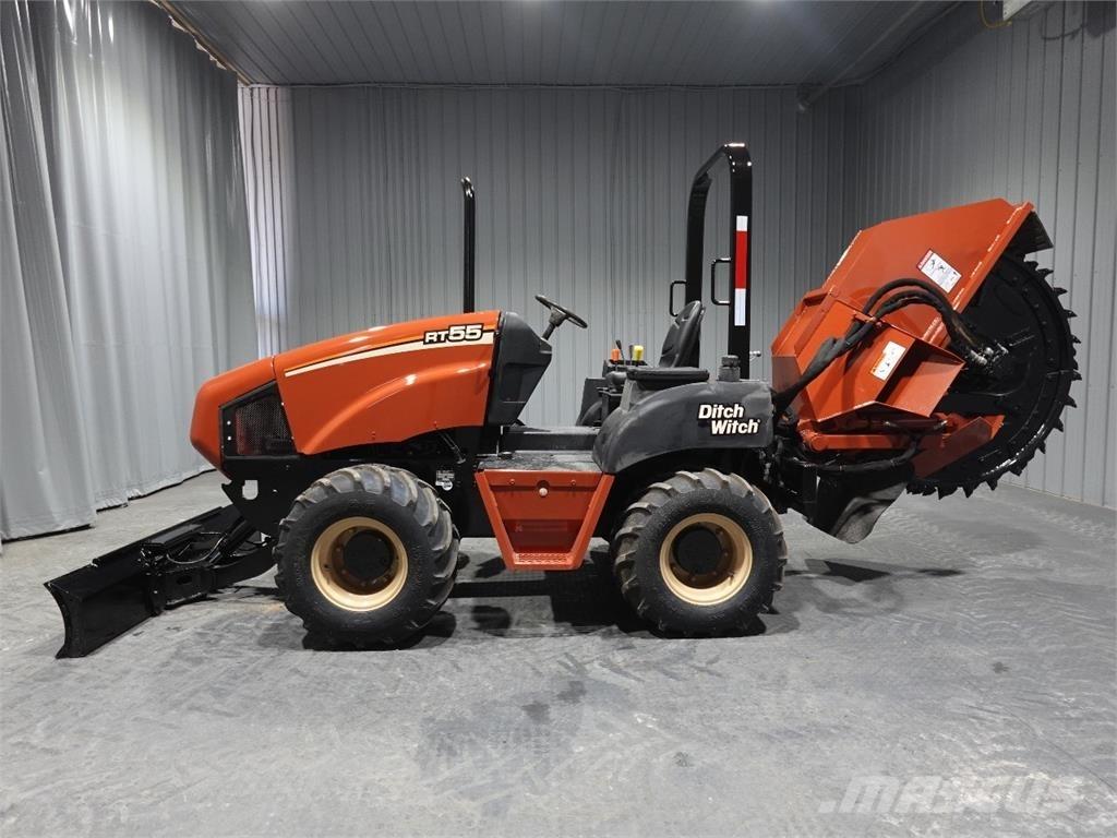 Ditch Witch RT55 岩石和混凝土鋸