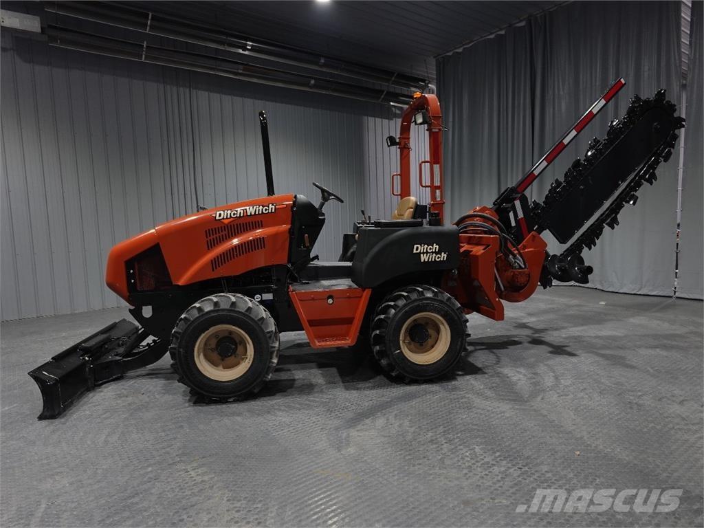 Ditch Witch RT80 掘溝機