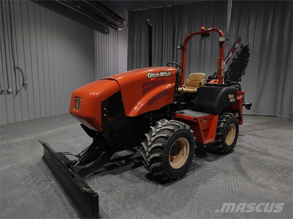 Ditch Witch RT80 掘溝機